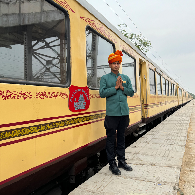 palace on wheels train out side